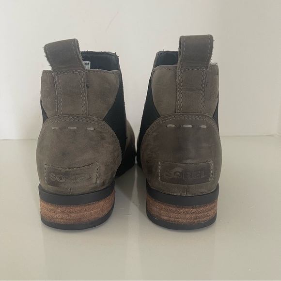 Sorel Women’s Emelie Chelsea Bootie - Picture 4 of 8